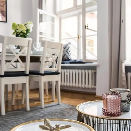 Apartament Spacious Apartment in Krakow Old Town