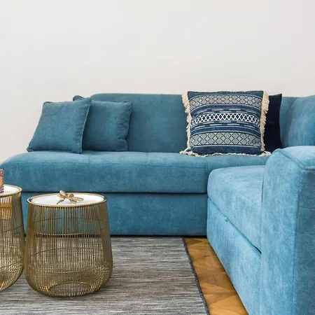 Spacious In Old Town Apartment Krakow