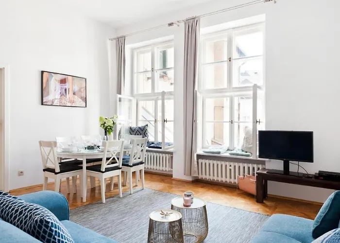 Spacious In Old Town Apartment Krakow